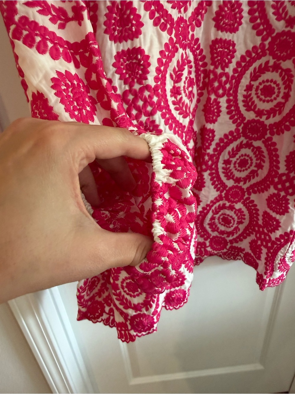 SUNDAY MARKET EMBROIDERED TUNIC DRESS IN HOT PINK - Picture 7 of 12